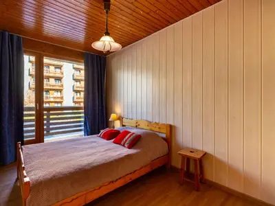 Un ou plusieurs lits dans un hébergement de l'établissement Apartment Super Tignes-2 by Interhome