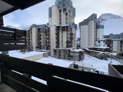 Vue générale sur la montagne ou vue sur la montagne depuis l'appartement