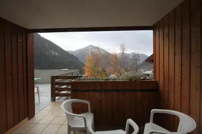 Vue générale sur la montagne ou vue sur la montagne depuis l'appartement