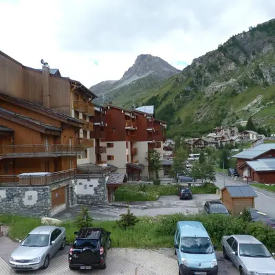 Vue générale sur la montagne ou vue sur la montagne depuis l'appartement