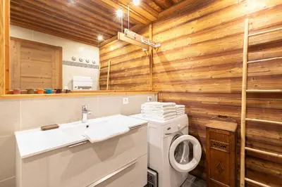 Salle de bains dans l'établissement BAMBOO - Joli T3 aux pieds des pistes