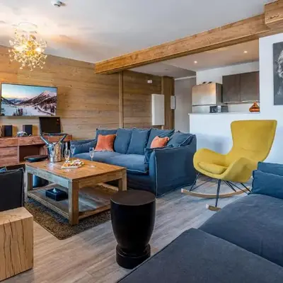 Chalet Violette by Les Etincelles
