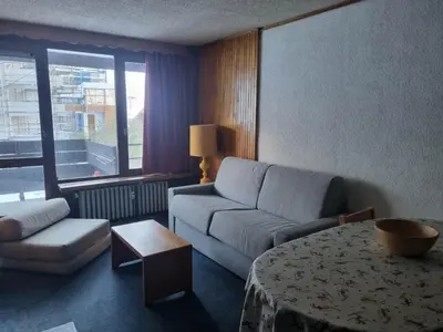 Coin salon dans l'établissement Charmant 2 pièces sud avec balcon, Tignes Val-Claret, proche pistes - FR-1-449-28