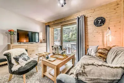 Coin salon dans l'établissement Résidence Les Balcons EtoilÉs - Appartement 4 au pied des pistes MAE-4224