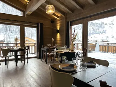 Restaurant ou autre lieu de restauration dans l'établissement Victoria Lodge, Friendly Hotel