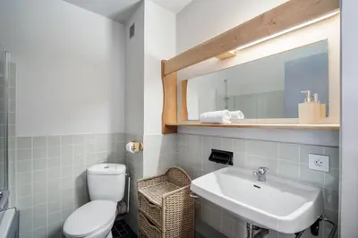 Salle de bains dans l'établissement CHALET AUBERGE - Les Mélèzes