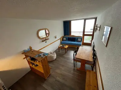 Coin salon dans l'établissement Le choucas - Les Arcs