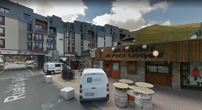 Vue générale sur la montagne ou vue sur la montagne depuis l'appartement