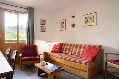 Coin salon dans l'établissement Résidence Carene - Appartement chaleureux · Proche des pistes · Balcon MAE-2484