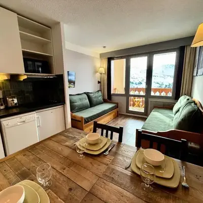 Résidence Themis - Chaleureux appartement rénové · Accès direct aux pistes · Vue pistes MAE-3344