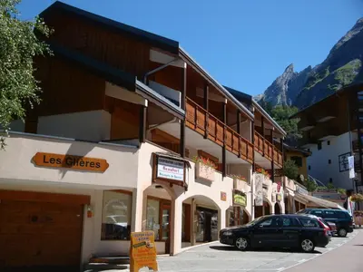 Vue générale sur la montagne ou vue sur la montagne depuis l'appartement