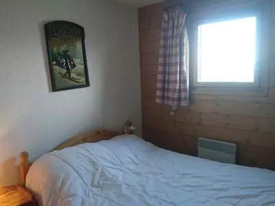 Un ou plusieurs lits dans un hébergement de l'établissement Charmant duplex 4 pièces, animaux acceptés, parking couvert - FR-1-411-599
