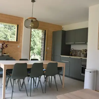 Chalet 4 Pièces - Proche Centre - 8 Pers. - FR-1-464-189