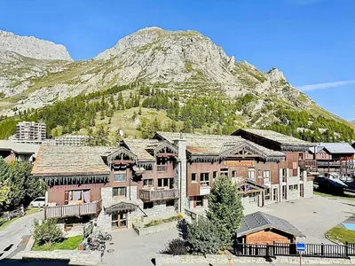 Vue générale sur la montagne ou vue sur la montagne depuis l'appartement