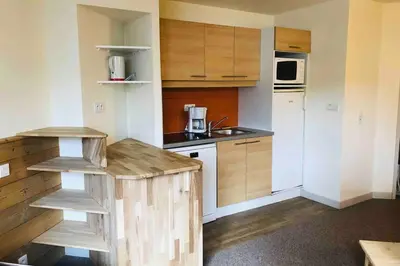 Cuisine ou kitchenette dans l'établissement Les Cristaux de La Plagne - BELLE PLAGNE 7 PERS