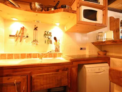 Cuisine ou kitchenette dans l'établissement Triplex 7 pers à Vallandry proche pistes, animaux admis - FR-1-411-691