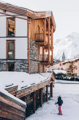 L'établissement Les Balcons Platinium Val Cenis en hiver