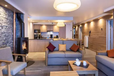Coin salon dans l'établissement Les Balcons Platinium Val Cenis