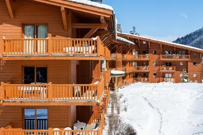 Vue générale sur la montagne ou vue sur la montagne depuis l'appartement