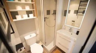 Salle de bains dans l'établissement Cosy - Appartement 2 personnes - Tignes le Lac - 415 - Le Palafour