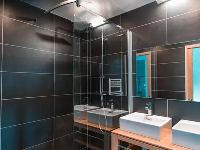 Plan de l'établissement Arc 1800 : Appartement 95m², 4 ch, 8 pers, Wifi - FR-1-411-768