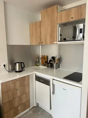 Cuisine ou kitchenette dans l'établissement MyHome - Génépis 9 - Studio rénové Tignes Val Claret 4 pax sks aux pieds