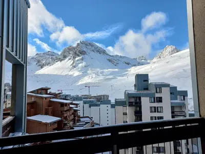Vue générale sur la montagne ou vue sur la montagne depuis l'appartement