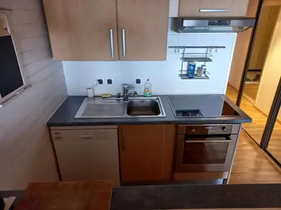 Cuisine ou kitchenette dans l'établissement Studio lumineux 2 pièces avec mezzanine au Val-Claret, Tignes - FR-1-449-184