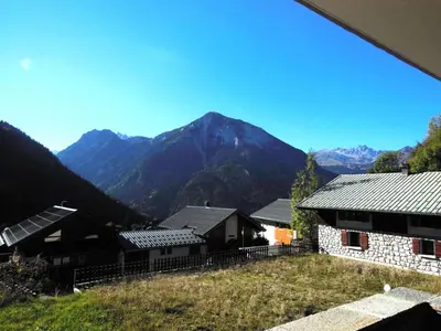 Vue générale sur la montagne ou vue sur la montagne depuis l'appartement
