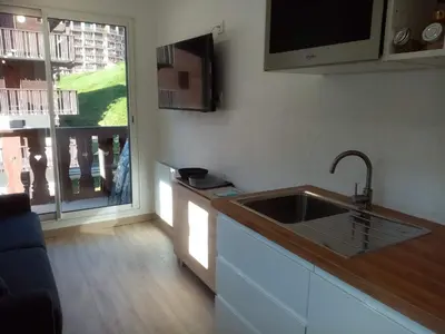 Cuisine ou kitchenette dans l'établissement Tignes - Charmant studio pour 2-3 personnes proche des pistes