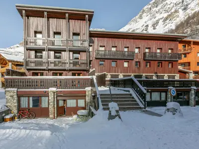 Vue générale sur la montagne ou vue sur la montagne depuis l'appartement