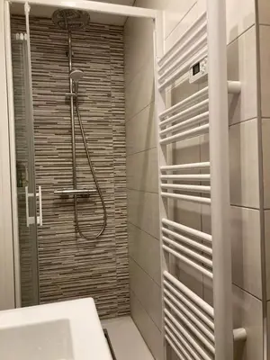 Salle de bains dans l'établissement MyHome - Génépis 36 - Super T4 8 pax skis aux pieds - Val Claret