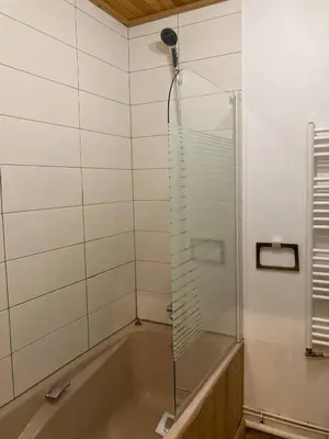 Salle de bains dans l'établissement MyHome - Génépis 36 - Super T4 8 pax skis aux pieds - Val Claret