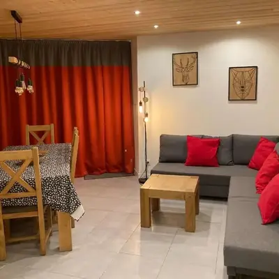 MyHome - Génépis 36 - Super T4 8 pax skis aux pieds - Val Claret