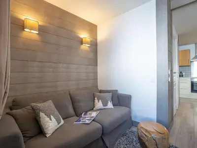 Coin salon dans l'établissement Apartment Rond Point des Pistes - Val Claret-17 by Interhome