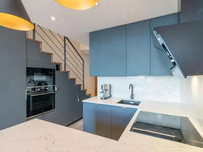 Cuisine ou kitchenette dans l'établissement Apartment Les Hauts du Val Claret - Val Claret-23 by Interhome