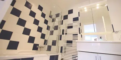 Salle de bains dans l'établissement Résidence Combe Folle - 4 pièces 8 personnes, belle vue MAE-0194