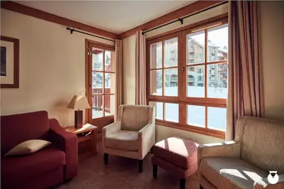 Coin salon dans l'établissement Tartiflat, Arc1950, 2 bed, Ski in Ski out, Arc 1950