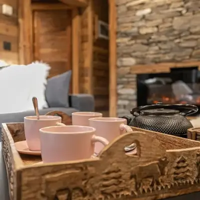 Chalet Les Cocales - Séjour et nuitées - Appartement Pin Cembro