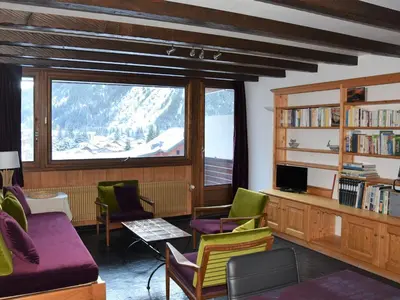 Coin salon dans l'établissement Appartement 3 pièces, 6 pers., proche centre et pistes - FR-1-464-197
