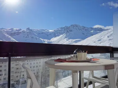 Vue générale sur la montagne ou vue sur la montagne depuis l'appartement
