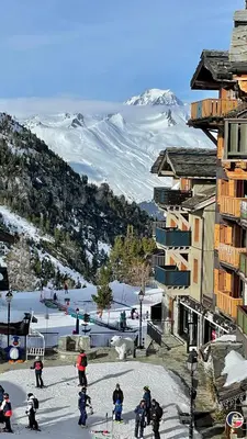L'établissement Arc 1950 - Appt 2CH - 6 pers - Rés 5* luxe - Piscine, sauna, hamman, jacuzzi - Classé 5 cristaux Paradiski en hiver