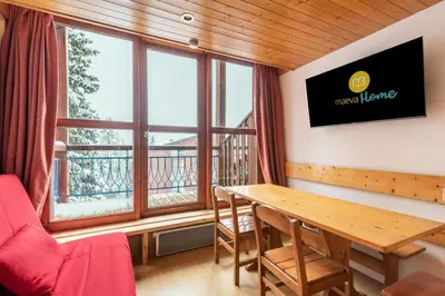 Télévision ou salle de divertissement dans l'établissement Résidences quartier Charmettoger - maeva Home - Appartement duplex 3 pièces 6 personnes Confort MAE-0814