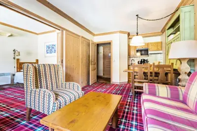 Coin salon dans l'établissement Résidence Les Arcs 1950 Le Village - maeva Home - 2 pièces 4 pers Sélection MAE-5872