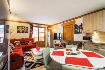 Cuisine ou kitchenette dans l'établissement Résidence Les Arcs 1950 Le Village - maeva Home - Appartement 2 pièces 4 personnes Exclusive MAE-2311