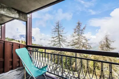 Balcon ou terrasse dans l'établissement Résidences quartier Charmettoger - maeva Home - Appartement 3 pièces 6 personnes - Budget MAE-4507