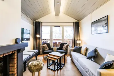 Coin salon dans l'établissement Résidence Les Arcs 1950 Le Village - maeva Home - Appartement 3 pièces 6 personnes - Prestige - super Home MAE-3896