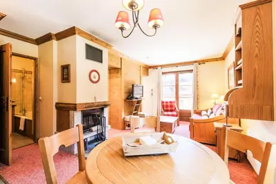 Télévision ou salle de divertissement dans l'établissement Résidence Les Arcs 1950 Le Village - maeva Home - Appartement 2 pièces 4 personnes Sélection MAE-4064