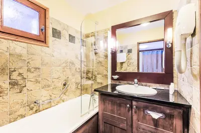 Salle de bains dans l'établissement Résidence Les Arcs 1950 Le Village - maeva Home - Appartement 3 pièces 6 personnes Sélection MAE-2661
