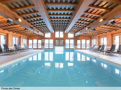 Piscine de l'établissement Résidence Les Arcs 1950 Le Village - maeva Home - Appartement 3 Pièces 6 Personnes - Sélection MAE-5480 ou située à proximité